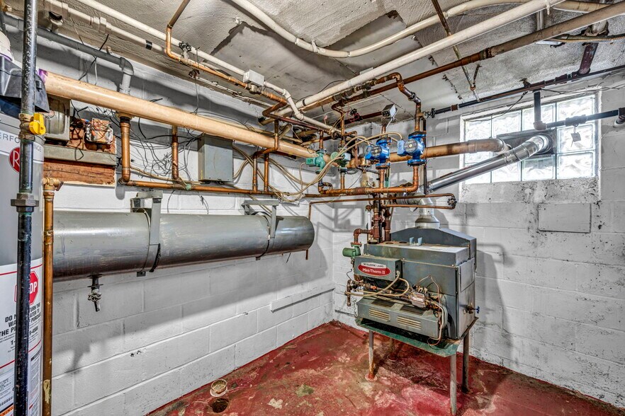 More Photos Of 632 Cleveland St, Elyria Office Residential For Sale