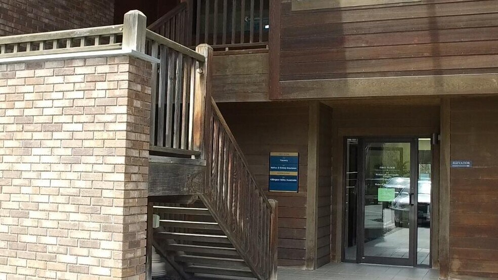 More Photos Of 1085 Route 4 E, Rutland Office For Lease