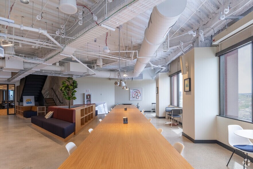 More Photos Of 1560 Broadway, Denver Coworking Space