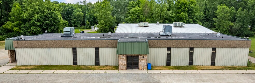 More Photos Of 119 Lake Rd, Seymour Township Bowling Alley For Sale