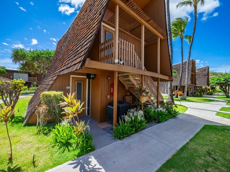 More Photos Of 1300 Kamehameha V Hwy, Kaunakakai Hotel For Sale