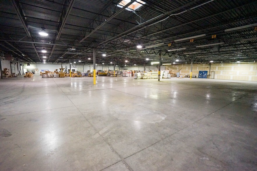 More Photos Of 2255 Longfibre Rd, Yakima Warehouse For Lease