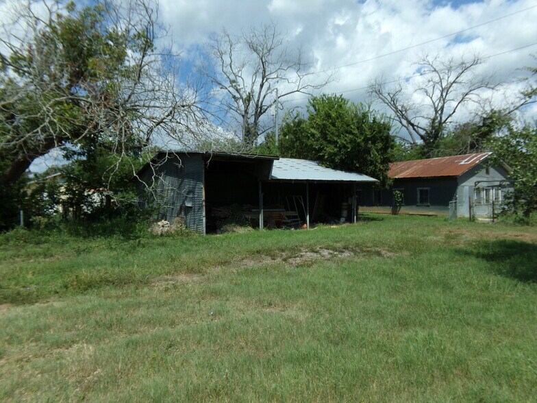 More Photos Of 0 Pecan St, Cibolo Land For Sale