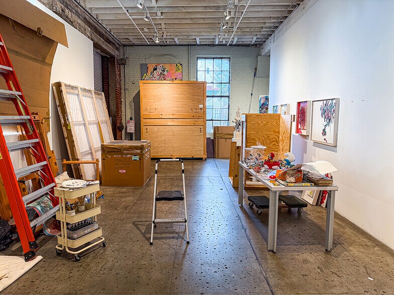 More Photos Of 1007 N Main St, Los Angeles Warehouse For Lease