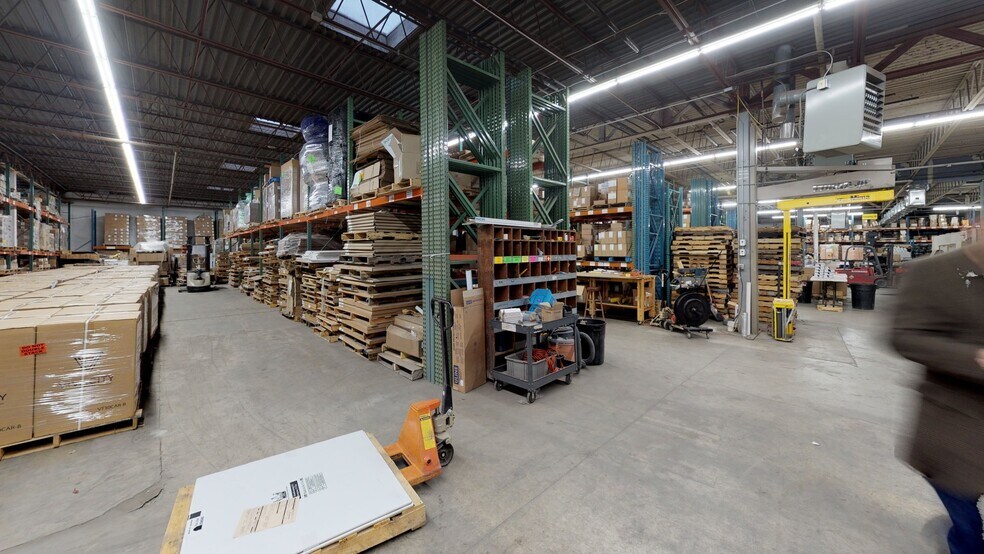 More Photos Of 869-885 Pierce Butler Rt, Saint Paul Light Manufacturing For Lease