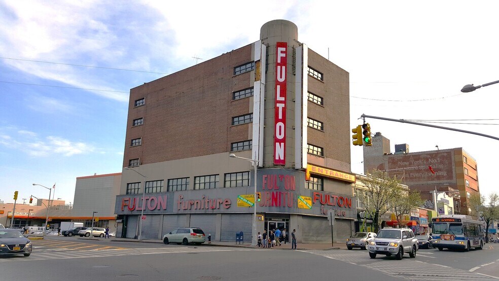 More Photos Of 166-36 Jamaica Ave, Jamaica General Retail For Lease