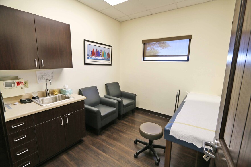 More Photos Of 2851 S Avenue B, Yuma Medical For Sale