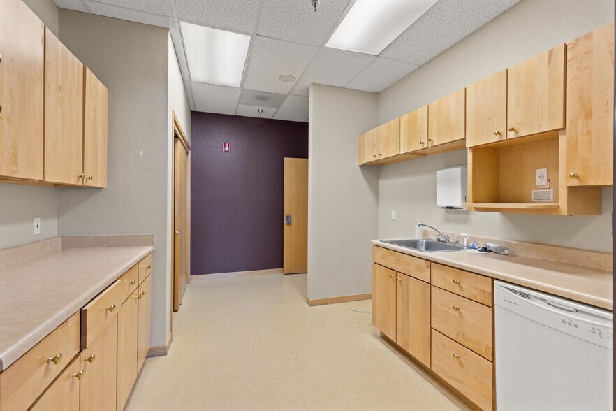 More Photos Of 6630 Gunpark Dr, Boulder Medical For Sale