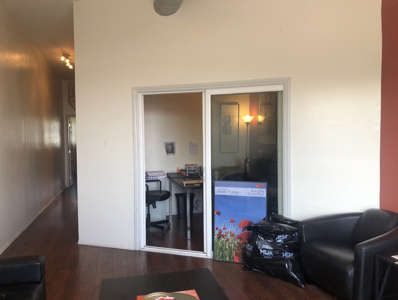 More Photos Of 7619-7621 Melrose Ave, Los Angeles Storefront Retail Office For Sale