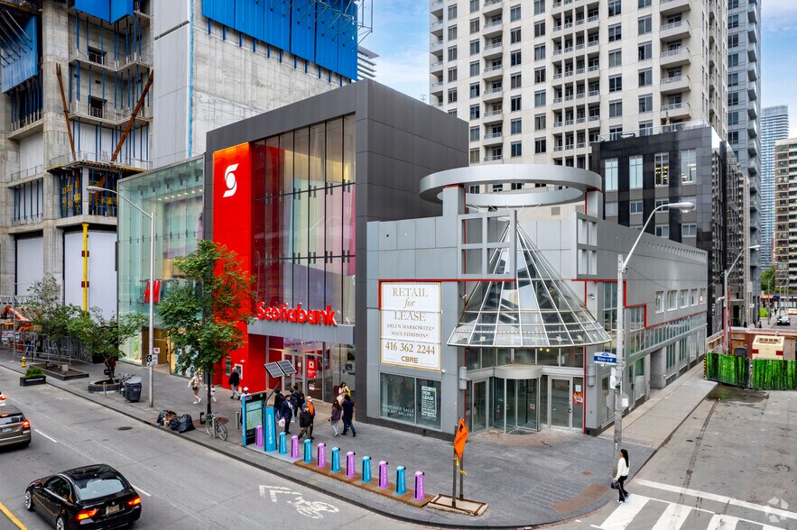 Primary Photo Of 19 Bloor St W, Toronto Storefront Retail Office For Lease