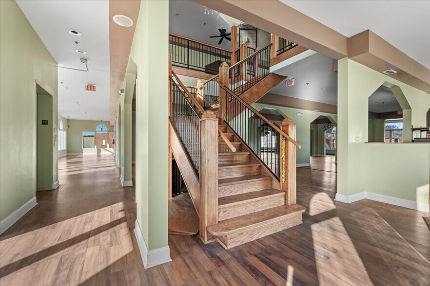 More Photos Of 1903 Grand Central Ave, Vienna General Retail For Sale