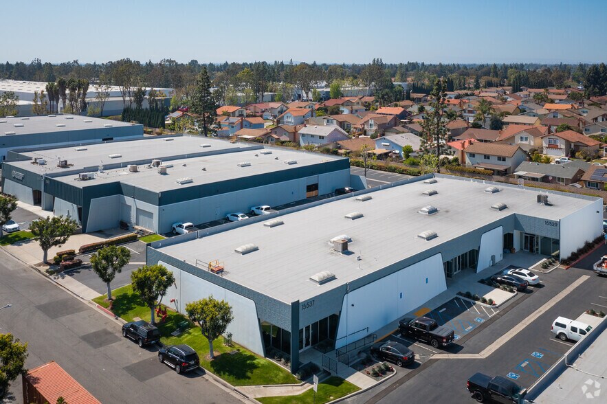 More Photos Of 15529-15537 S Blackburn Ave, Norwalk Warehouse For Lease