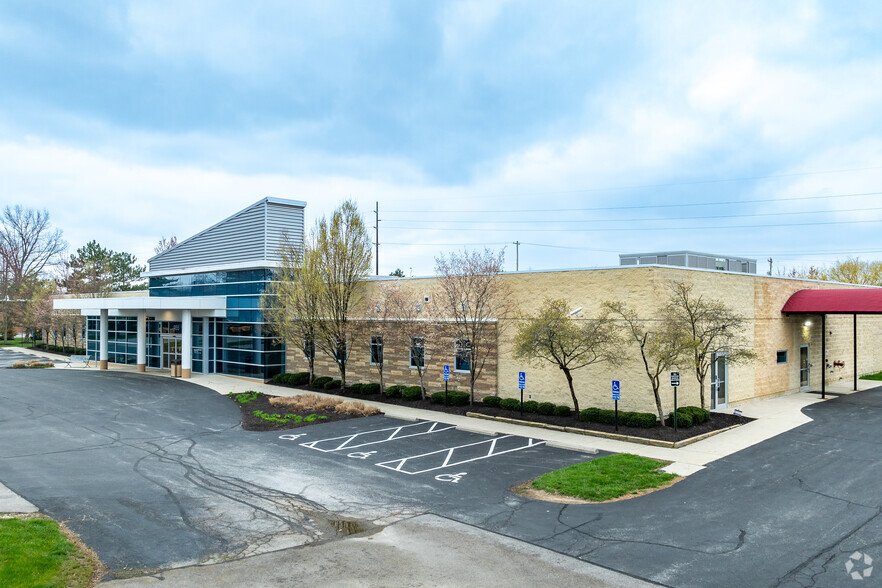 Primary Photo Of 955 Eastwind Dr, Westerville Medical For Sale