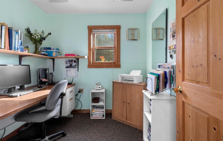 More Photos Of 4413 N Lake Rd S, Florence Garden Center For Sale