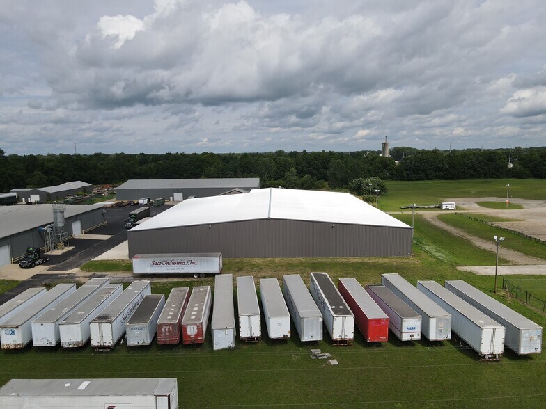 More Photos Of 501 S Miller Dr, White Pigeon Unknown For Lease