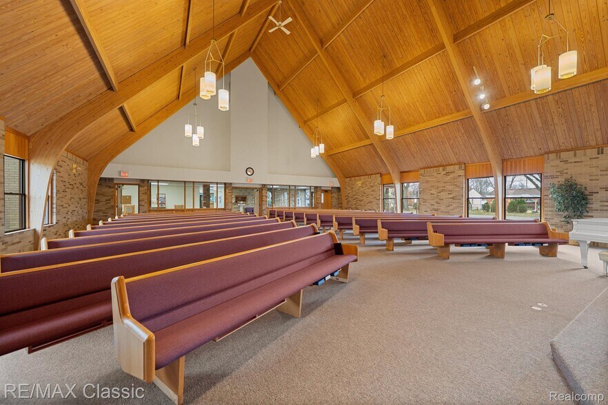 More Photos Of 26701 Joy Rd, Dearborn Heights Religious Facility For Sale