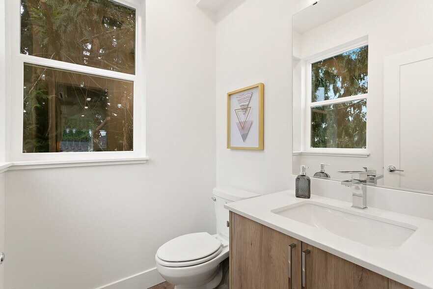 More Photos Of 117 Wells Ave S, Renton Apartments For Sale