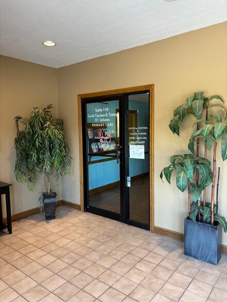 More Photos Of 555 W Schrock Rd, Westerville Medical For Sale