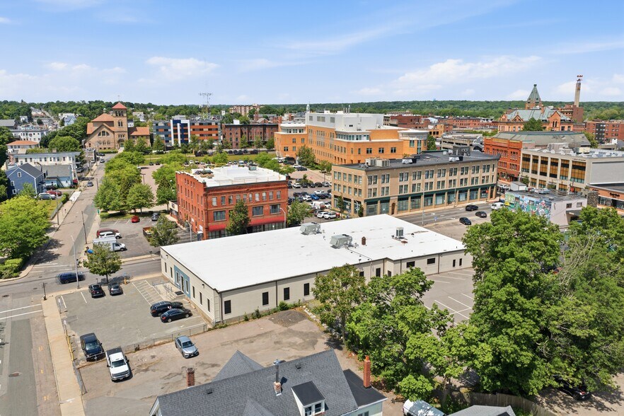 More Photos Of 32 Belmont St, Brockton Office For Lease