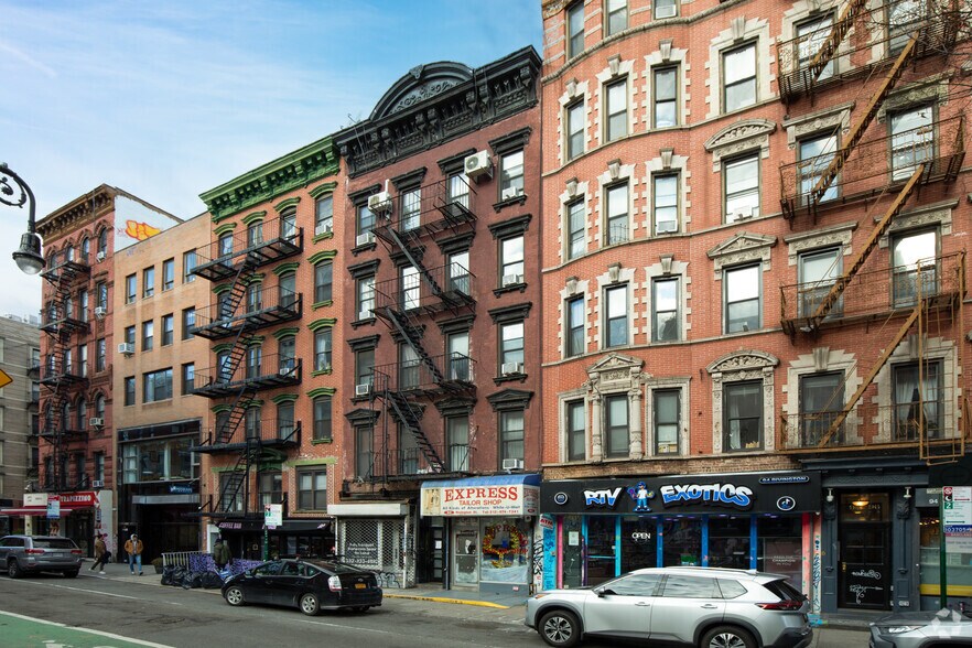 Primary Photo Of 92 Rivington St, New York Apartments For Lease