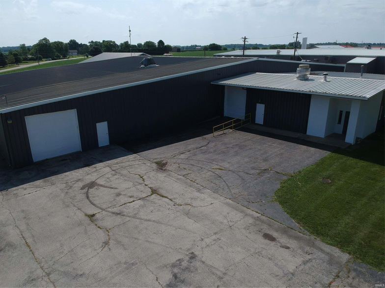 More Photos Of 1810 Troy Ave, New Castle Warehouse For Sale