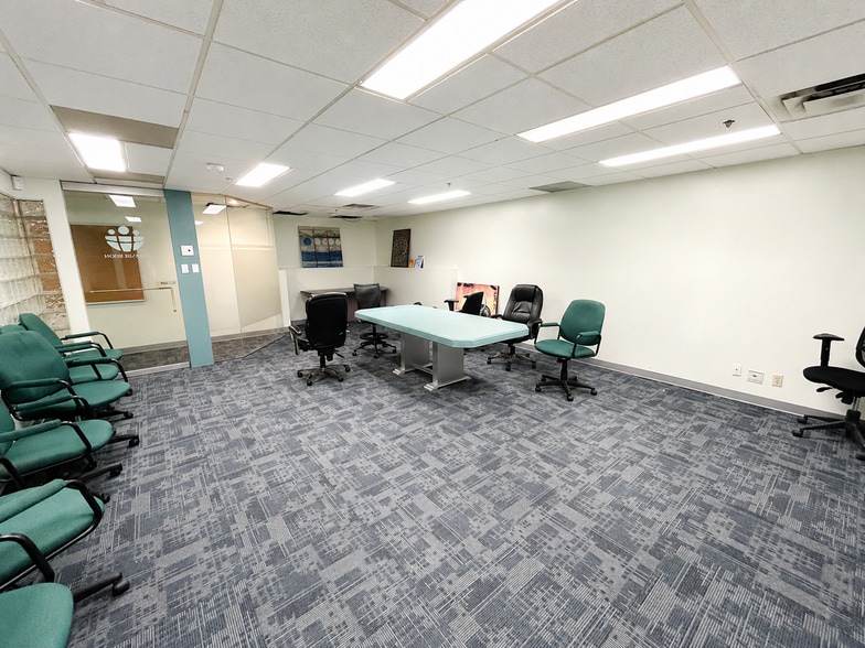 More Photos Of 7633 50th St, Edmonton Office For Lease