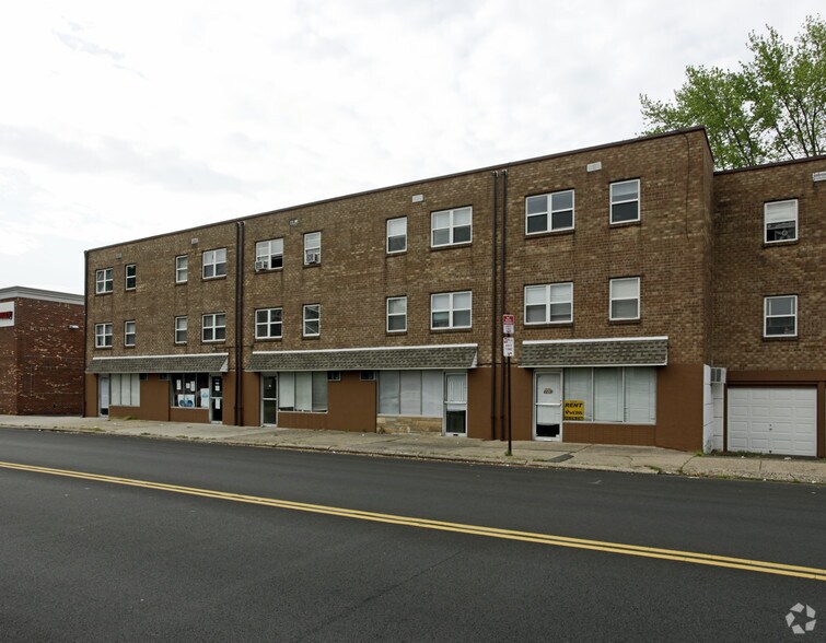 22012219 Lansing St, Philadelphia, PA 19152 Apartments For Sale