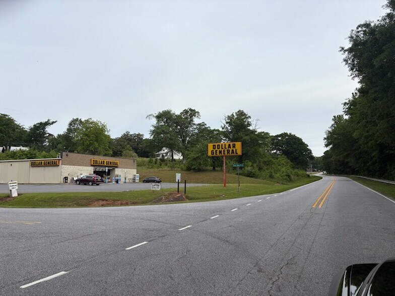 More Photos Of 118 Drugstore Rd, Cliffside Freestanding For Sale