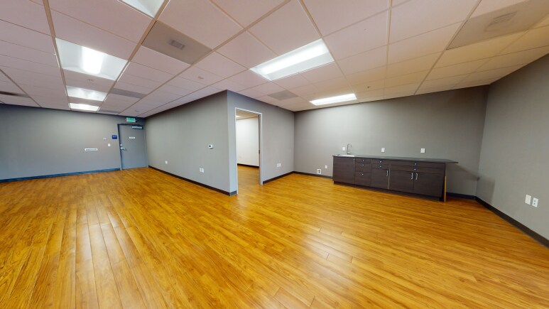 More Photos Of 209-471 3rd St, San Rafael Freestanding For Lease
