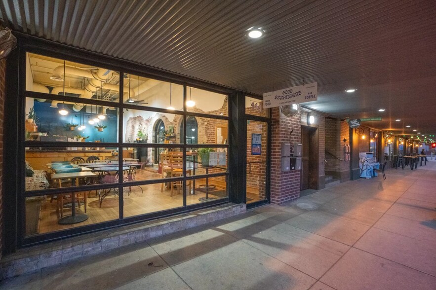 Primary Photo Of 120 W 2nd St, Taylor General Retail For Sale