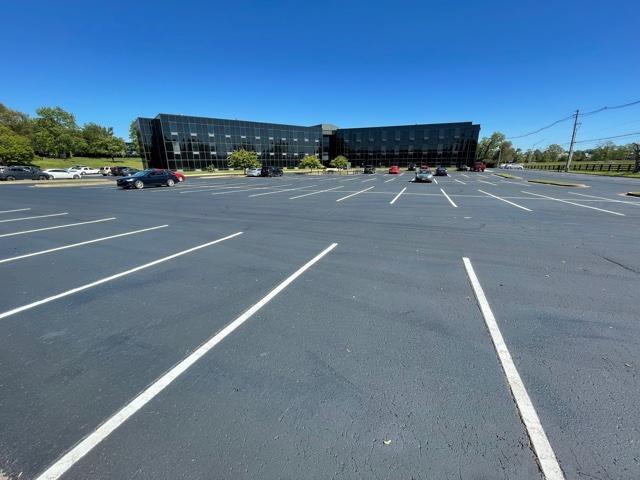More Photos Of 10200 Linn Station Rd, Louisville Office For Lease