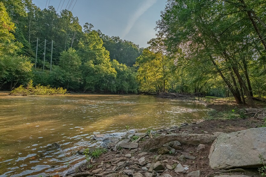 More Photos Of 8751 Birmingham Dr, Manassas Park Land For Sale