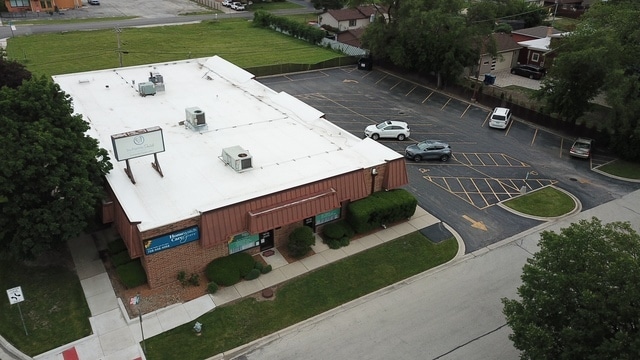 More Photos Of 9957-9959 S Roberts Rd, Palos Hills Medical For Lease