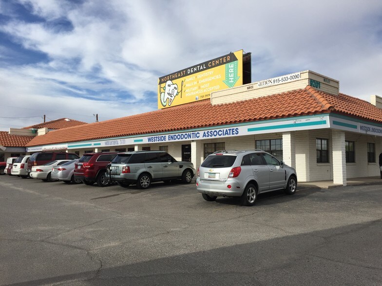 More Photos Of 9201 Dyer St, El Paso Storefront Retail Office For Lease