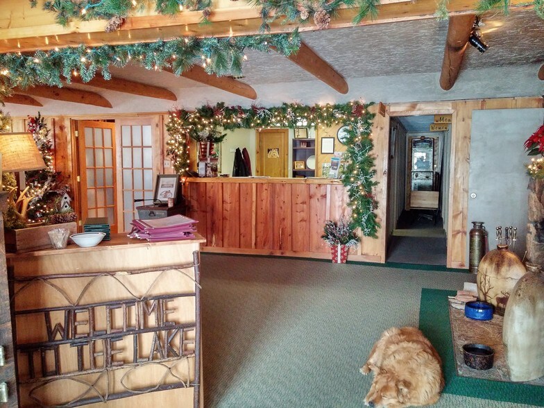 More Photos Of 600 Marina Dr, Grand Lake Restaurant For Sale