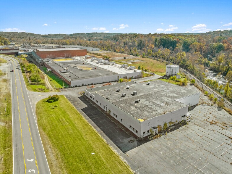 More Photos Of 1641 Fairystone Park Hwy, Stanleytown Warehouse For Sale