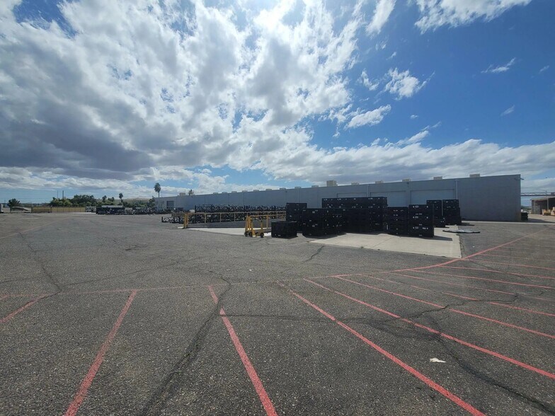 More Photos Of 1108 W Gila Bend Hwy, Casa Grande Manufacturing For Lease