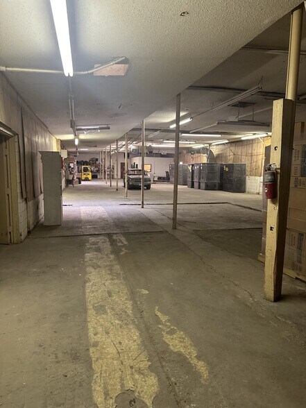 More Photos Of 7155 Dale Rd, El Paso Warehouse For Sale