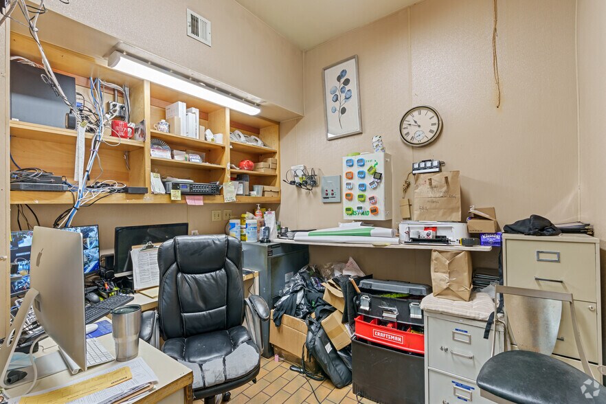 More Photos Of 420 El Camino Real, Millbrae Freestanding For Lease