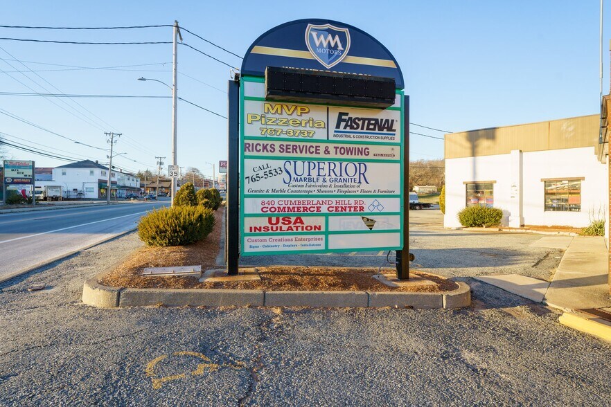 More Photos Of 840 Cumberland Hill Rd, Woonsocket Warehouse For Lease