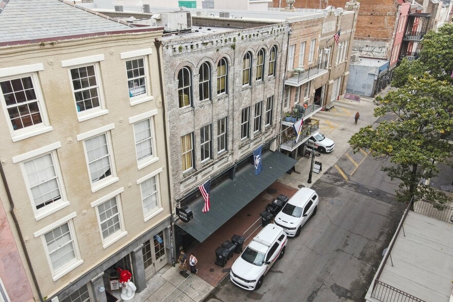 More Photos Of 309-311 Decatur St, New Orleans Freestanding For Sale