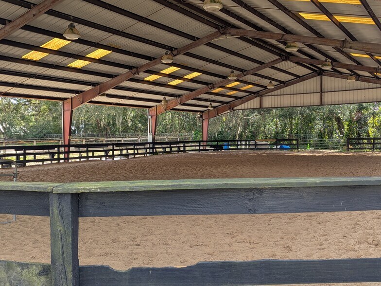 More Photos Of 42645 Altoona rd, Altoona Trailer Camper Park For Sale