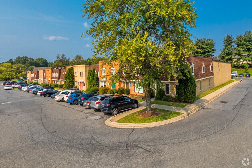 More Photos Of 15701-15757 Crabbs Branch Way, Rockville Light Distribution For Sale