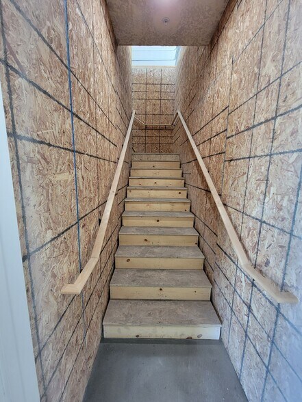 More Photos Of 32 S 1800 W, Lindon Warehouse For Lease