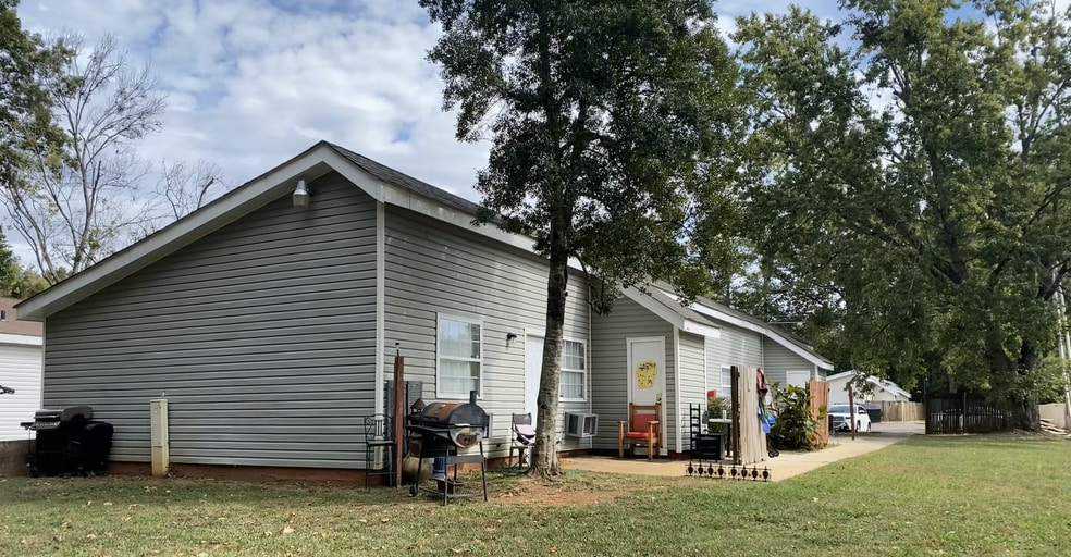 More Photos Of , Huntsville Multifamily For Sale