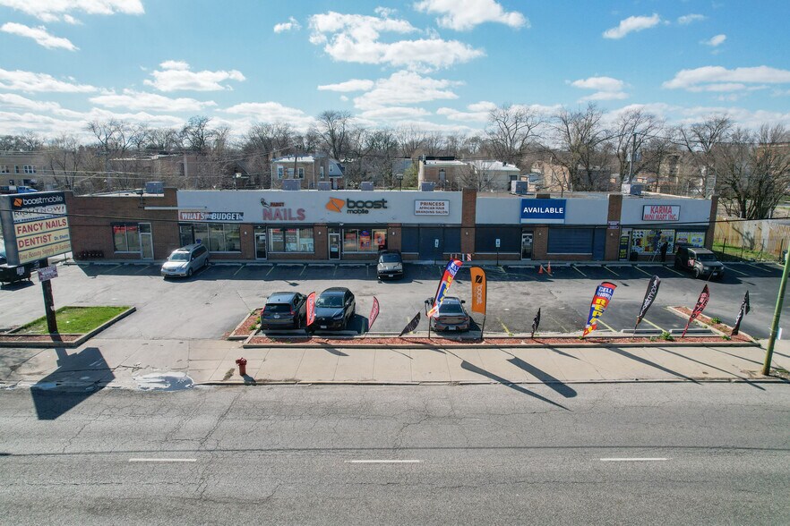 More Photos Of 6230 S Ashland Ave, Chicago General Retail For Lease