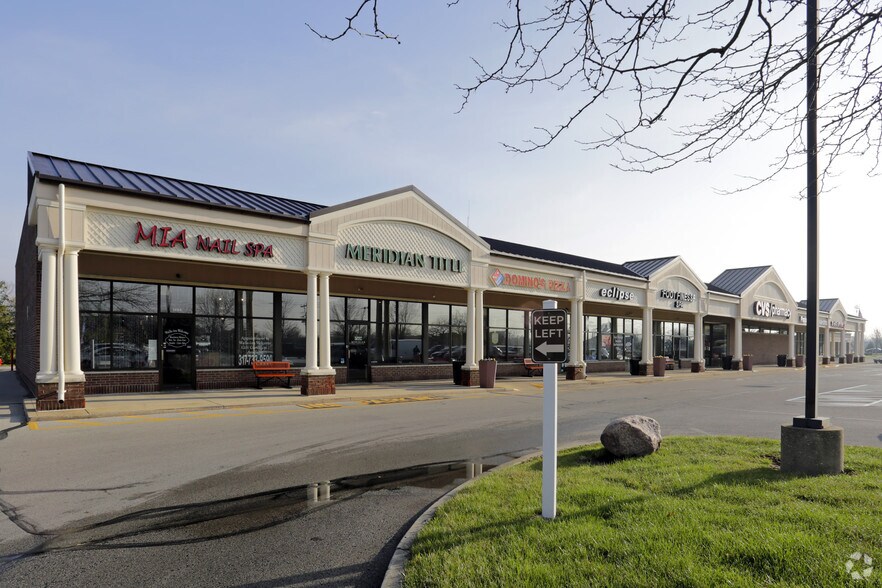 Primary Photo Of 1452-1494 W Oak St, Zionsville Unknown For Lease