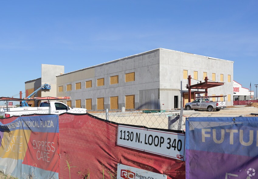 More Photos Of 1130 N Loop 340, Waco Medical For Sale