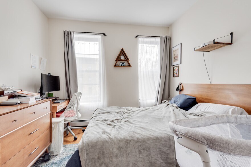 More Photos Of 626 Vanderbilt Ave, Brooklyn Apartments For Sale