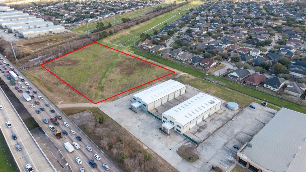 More Photos Of 6631 N Sam Houston Pky W, Houston Warehouse For Sale